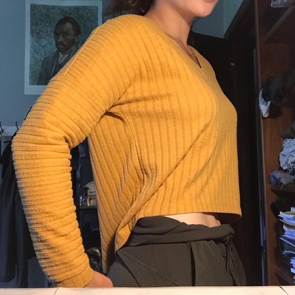 Hippie Rose Sweaters - Hippie Rose yellow crop sweater